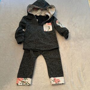 Grey Floral hoodie and jogger set, 3-6mo